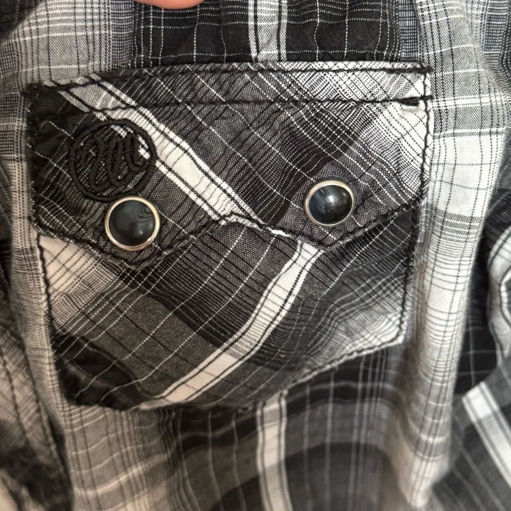 Boys Wrangler Black and White Plaid Shirt, Size Small